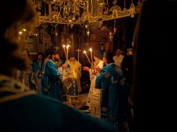 pxl_20250827_230332271.mp