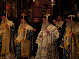 pxl_20250827_230435204.mp